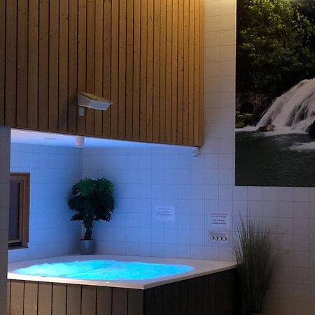 Etoile Des Neiges Piscine Spa Sauna 호텔 Métabief 외부 사진