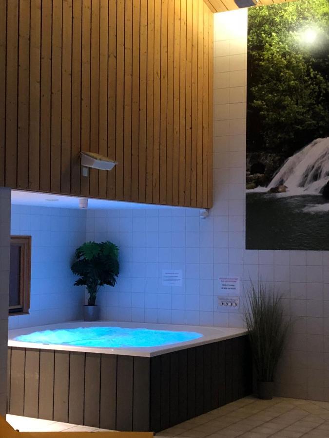 Etoile Des Neiges Piscine Spa Sauna 호텔 Métabief 외부 사진